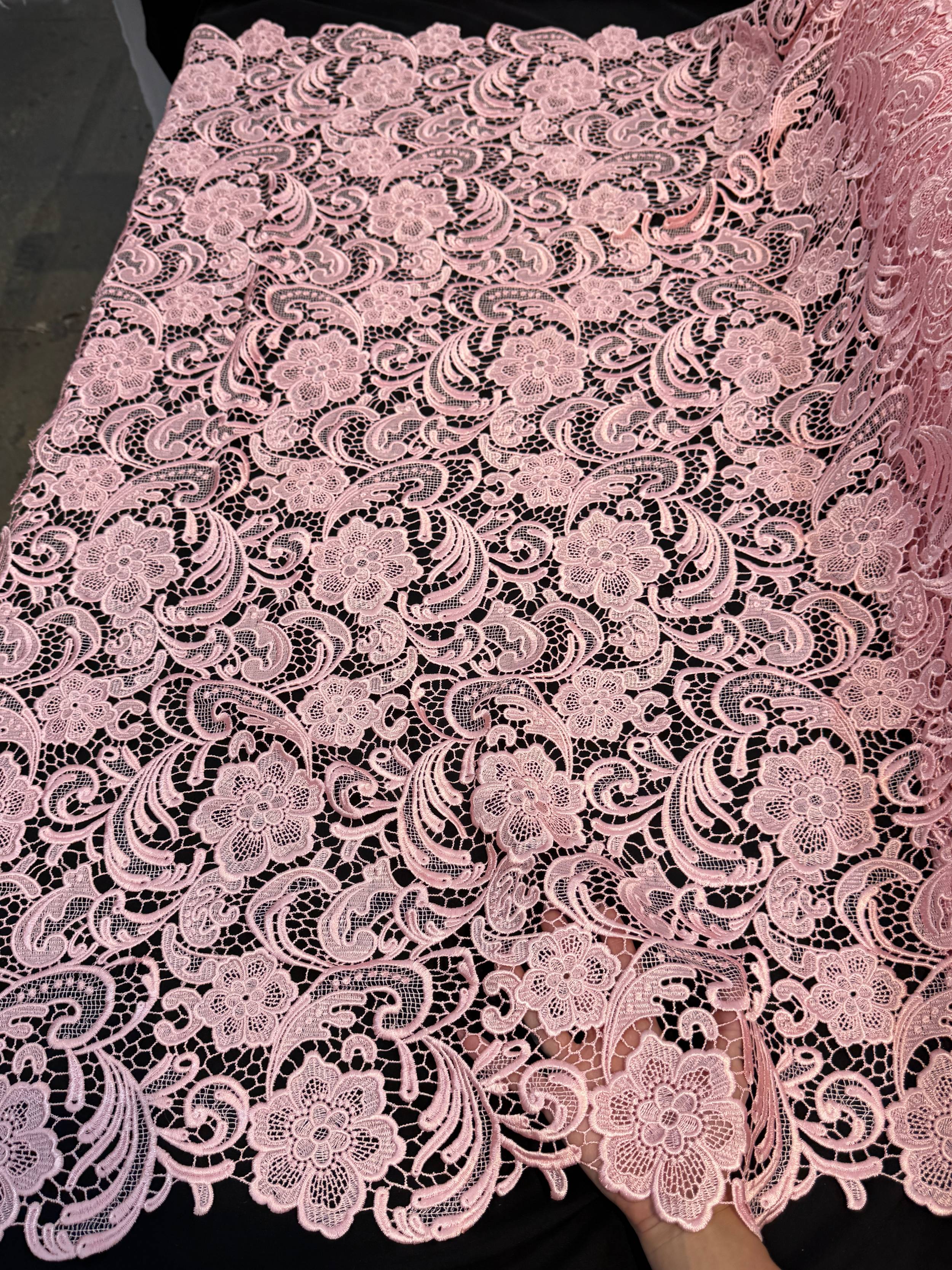 Blush Pink Floral Couture Embroidered Scalloped Guipure, Embroidered Floral Lace, Scalloped Lace Fabric, Couture Lace Fabric, Floral Embroidered Lace, Bridal Lace Fabric