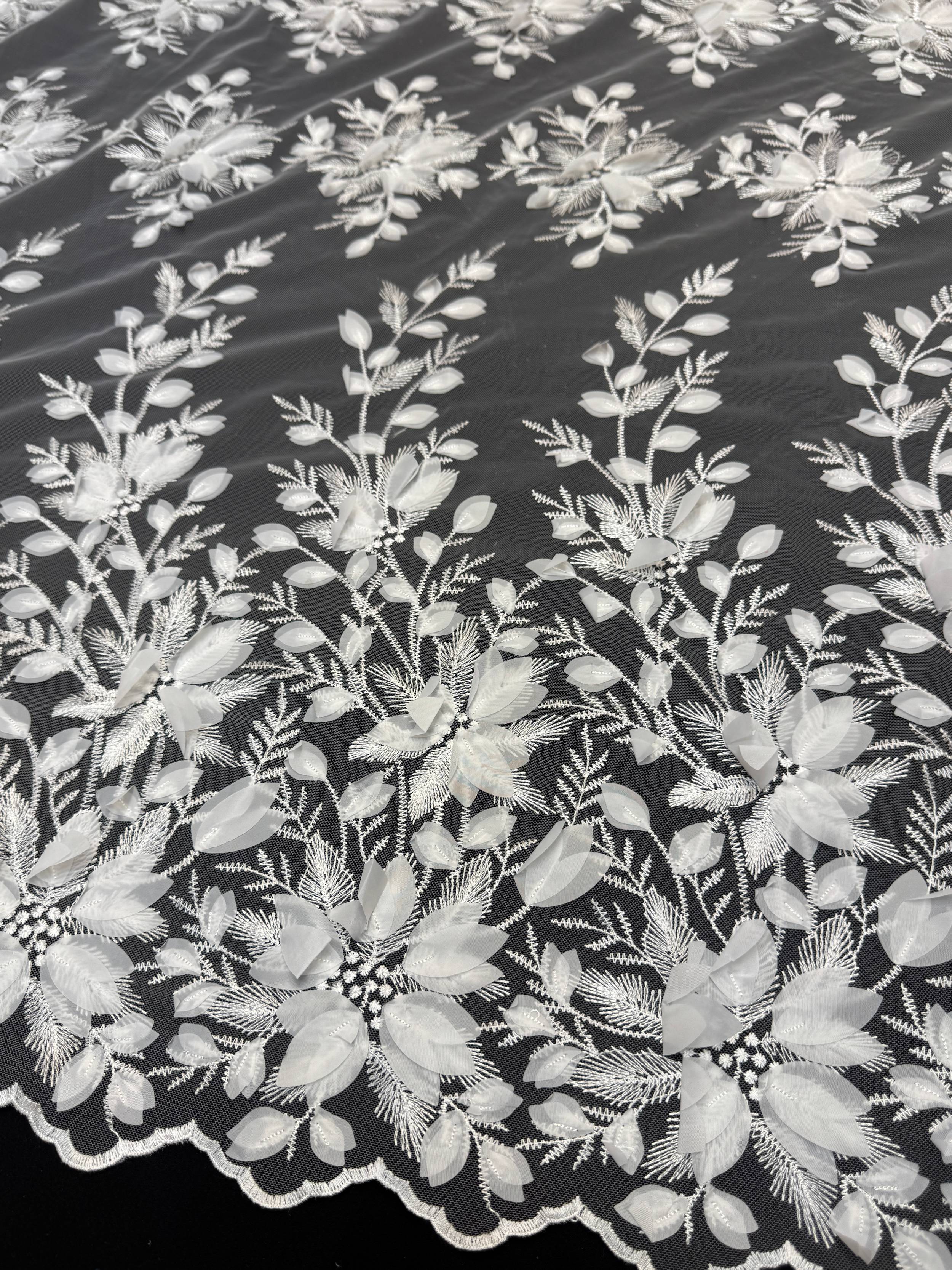 White Petals 3D Couture Embroidered Lace, 3d Floral Lace, Embroidered Lace Fabric, 3d Lace Fabric, Floral Applique Lace, Couture Lace Fabric