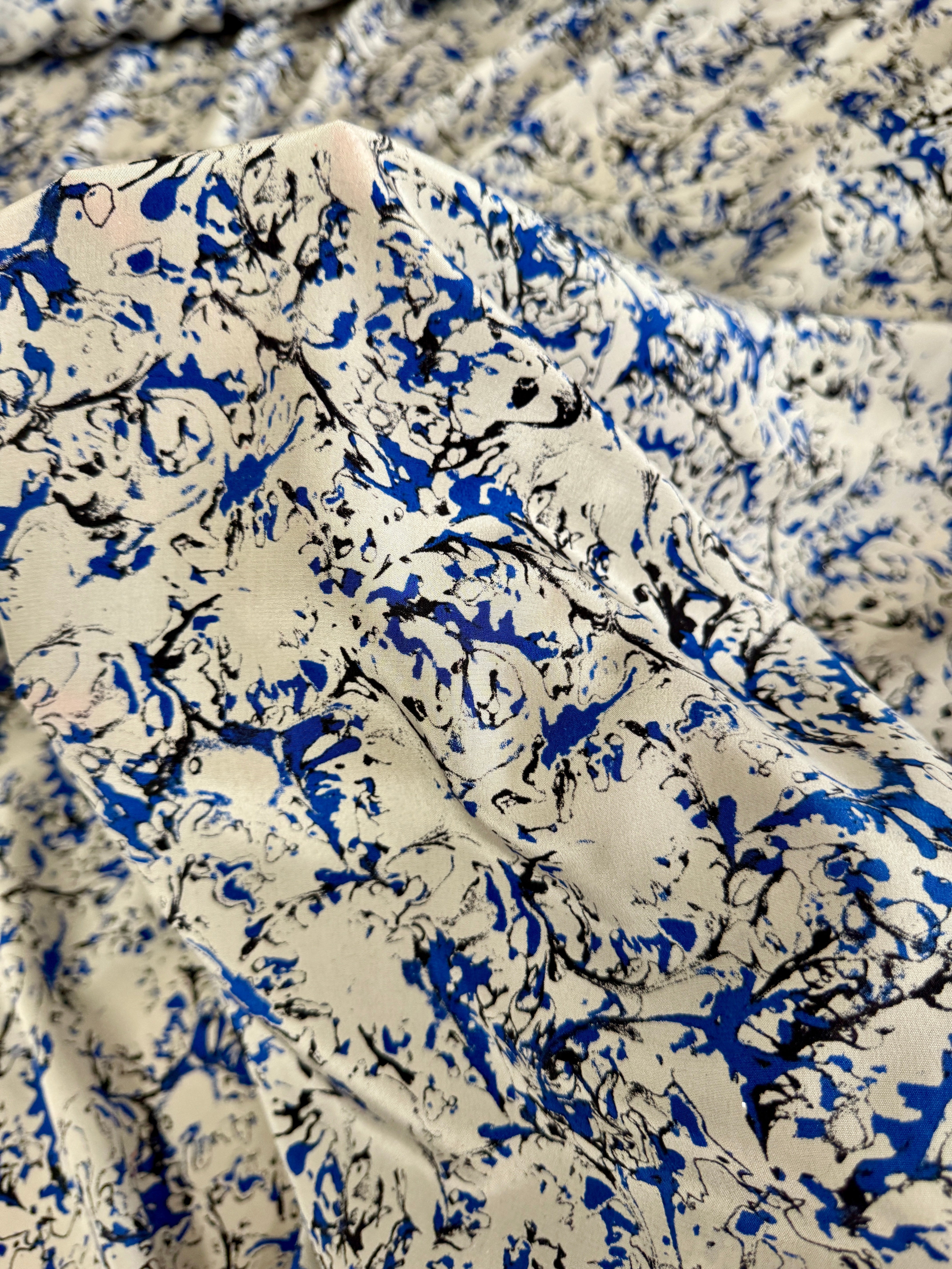 White Blue Marble Italian Silk Crepe De Chine, Kiki Sewing Store, Kiki Luxury Fabric, Cheap Fabric Store, Kiki Textiles, Kiki Textile by the Yard, Kiki Textile USA