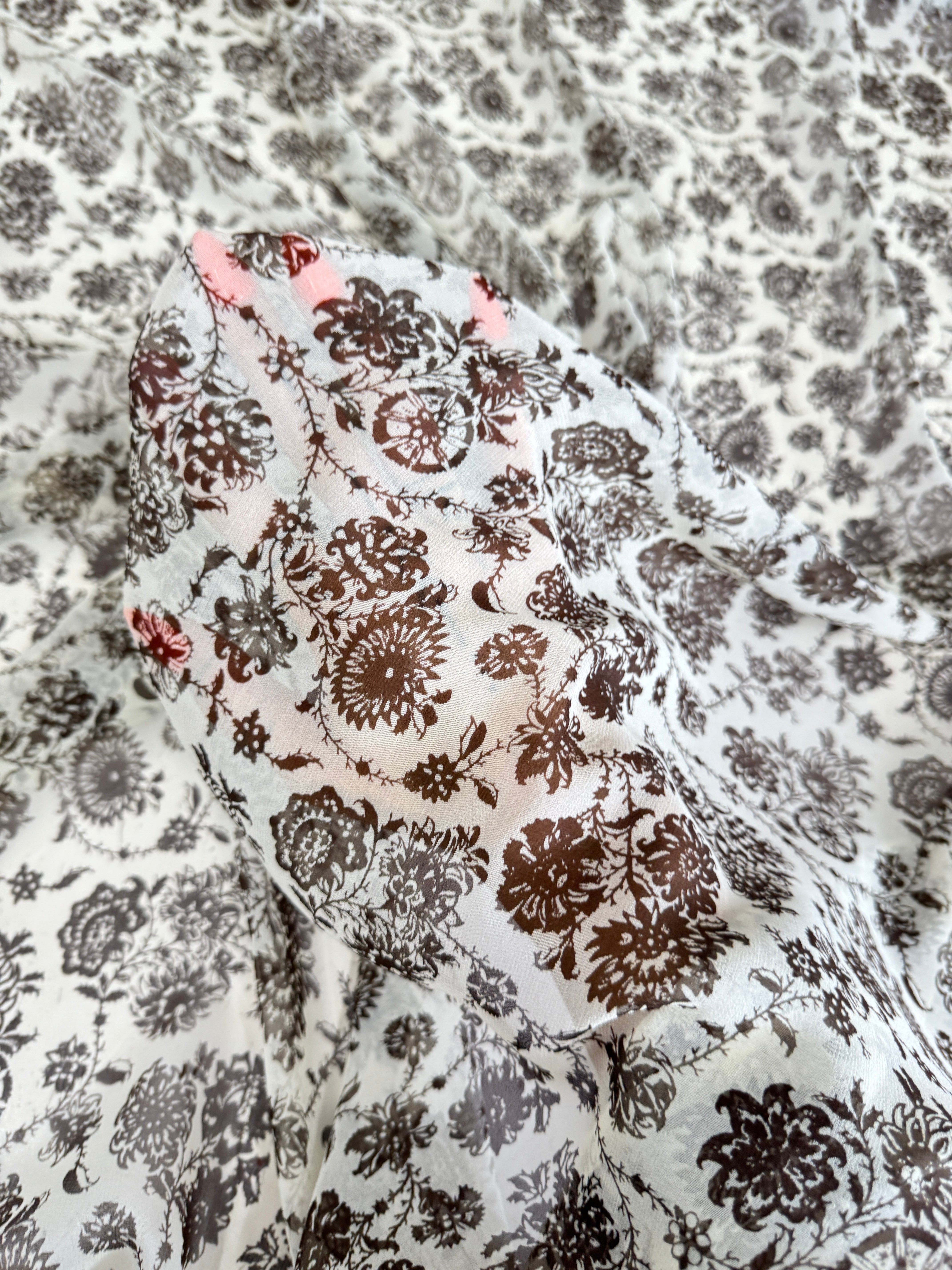 Antique Garden Silk Chiffon, Kiki Sewing Store, Kiki Luxury Fabric, Cheap Fabric Store, Kiki Textiles, Kiki Textile by the Yard, Kiki Textile USA