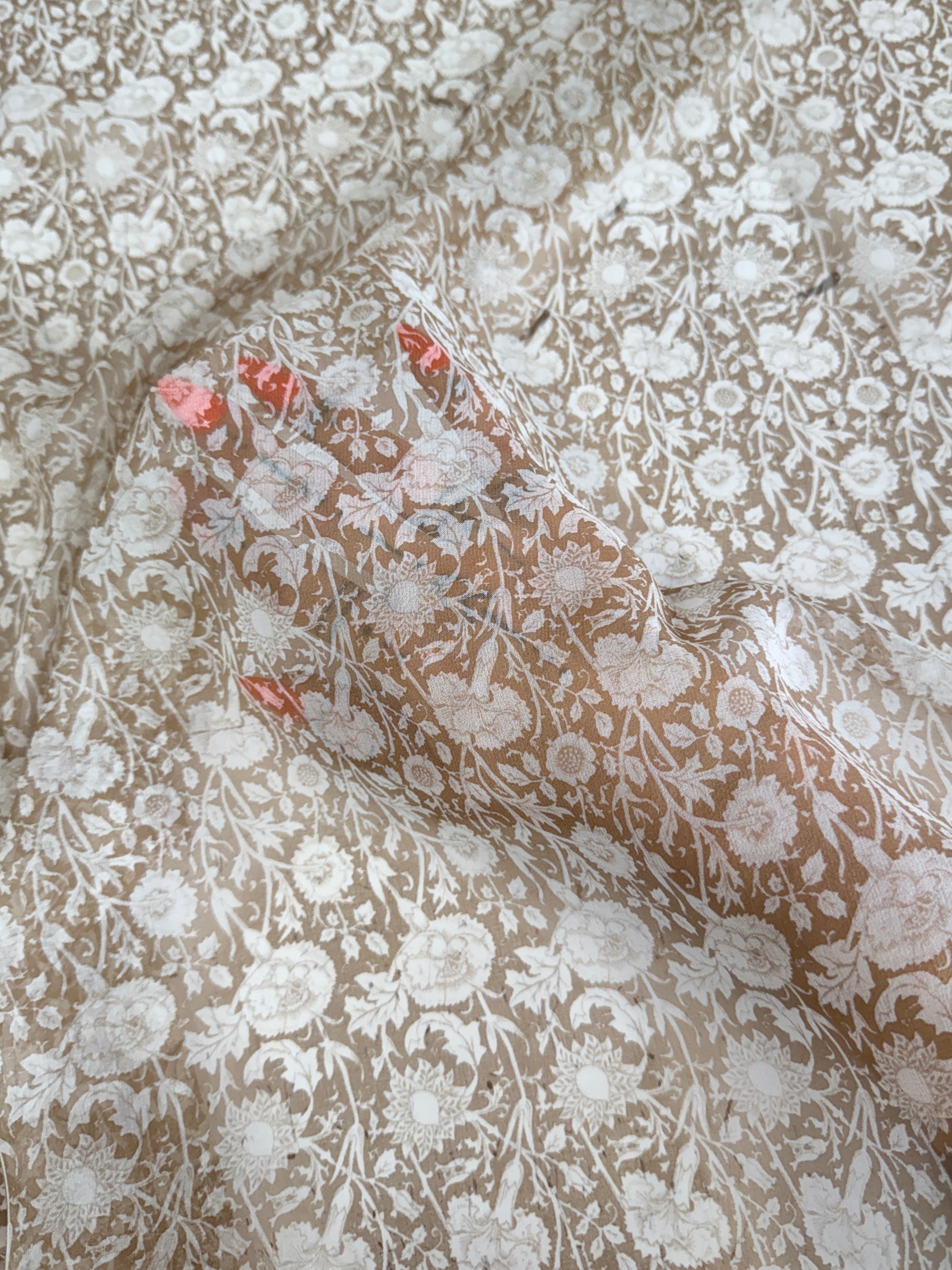 Porcelain Floral Italian Silk Chiffon, Kiki Sewing Store, Kiki Luxury Fabric, Cheap Fabric Store, Kiki Textiles, Kiki Textile by the Yard, Kiki Textile USA
