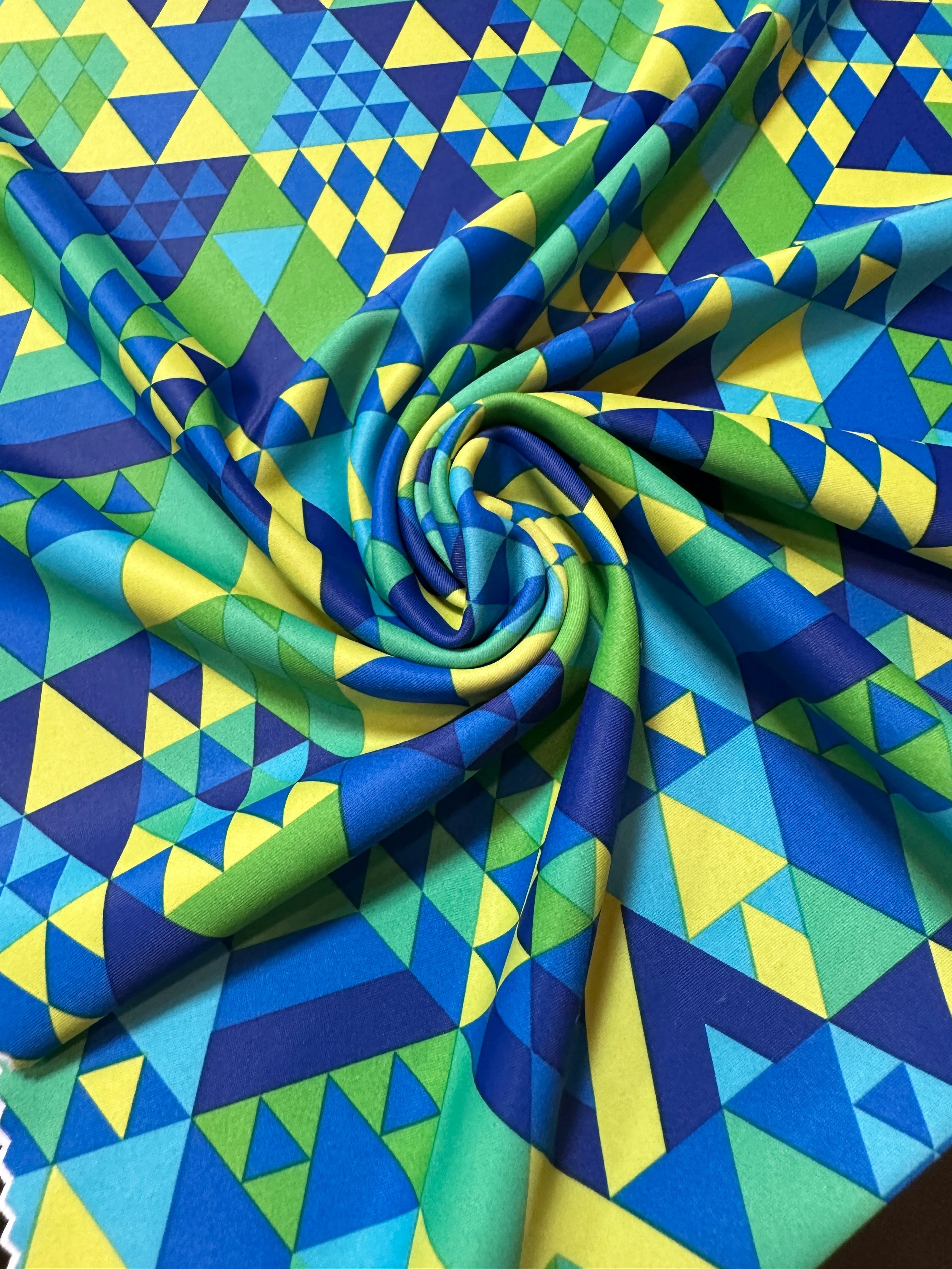 Triangle Print Nylon Spandex, colorfull spandex fabric, spandex for legging, fabric for dancewear, kikitextiles, printed Nylon Spandex, spandex store usa, spandex for woman, spandex on sale, spandex on discount, premium spandex