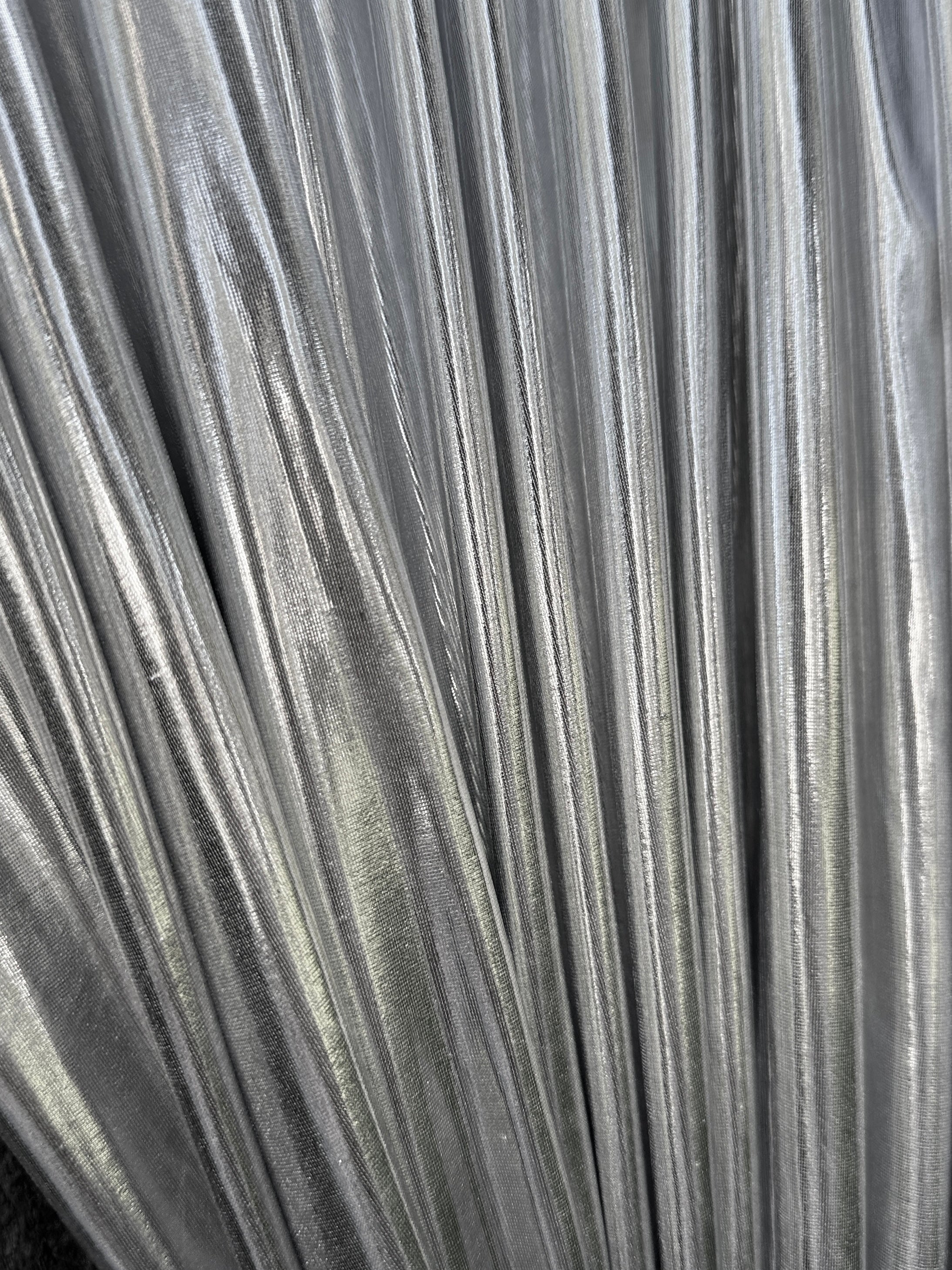 silver coated spandex pleather, Shiny silver pleather, silver pleather, pleather for woman, light silver pleather, dark silver spandex