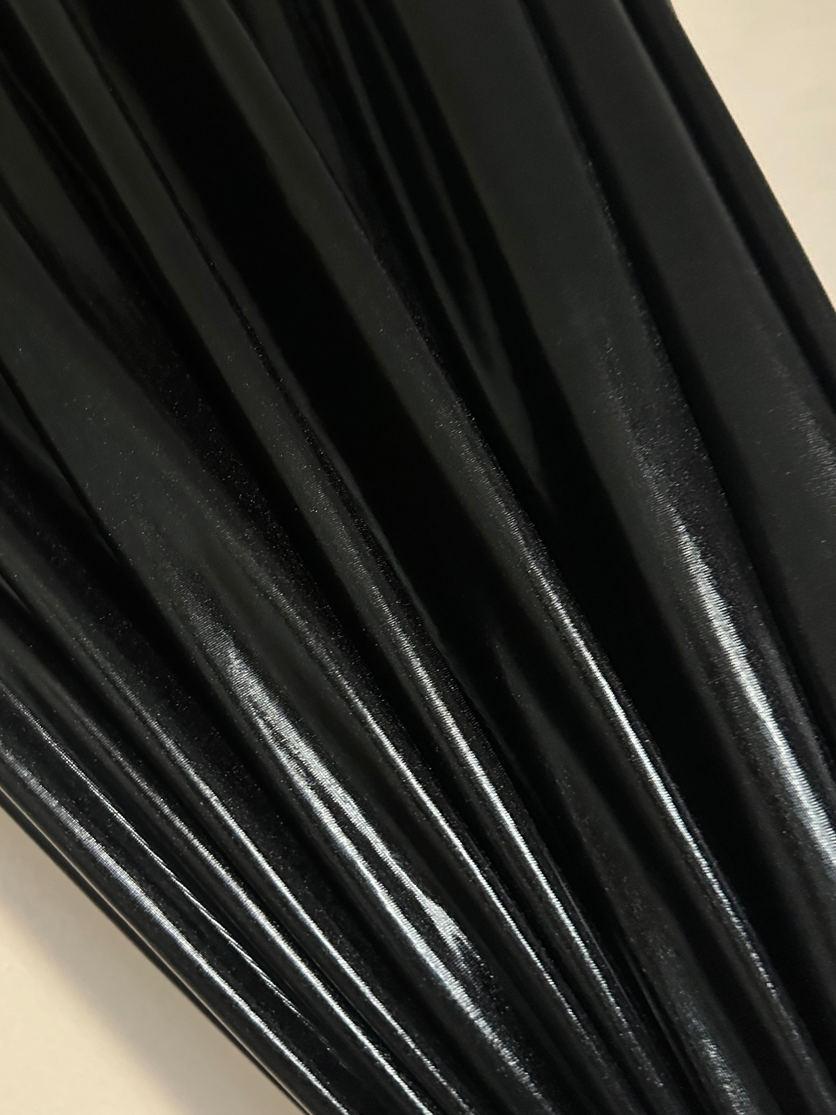 black glossy coated spandex pleather, Shiny black pleather, neon black pleather, pleather for woman, cheap pleather, dark black spandex