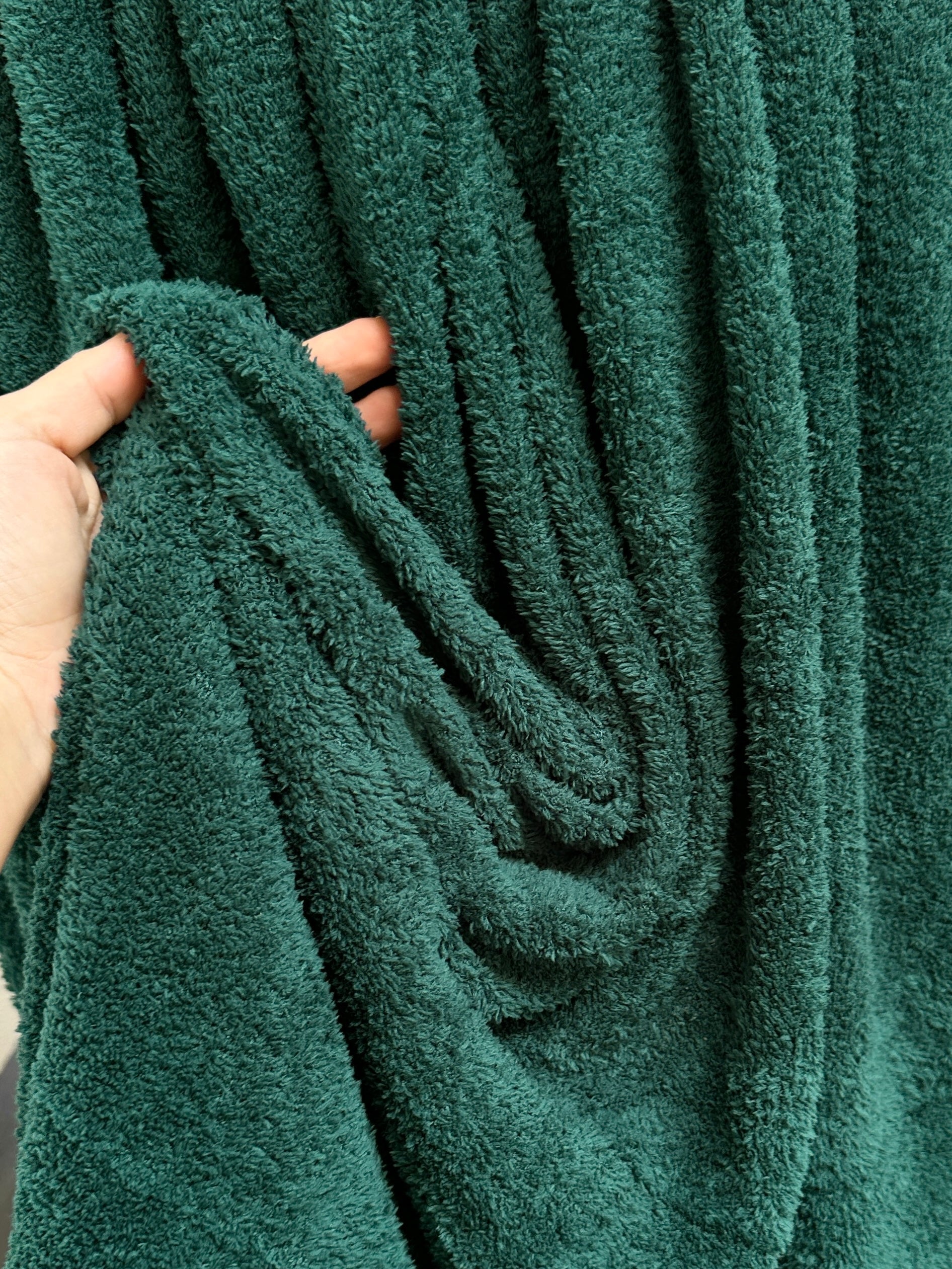 hunter green terry cloth knit, green terry cloth knit, dark green knit, light green knit, knit for woman, knit on sale, knit on discount, premium quality knit, best quality knit