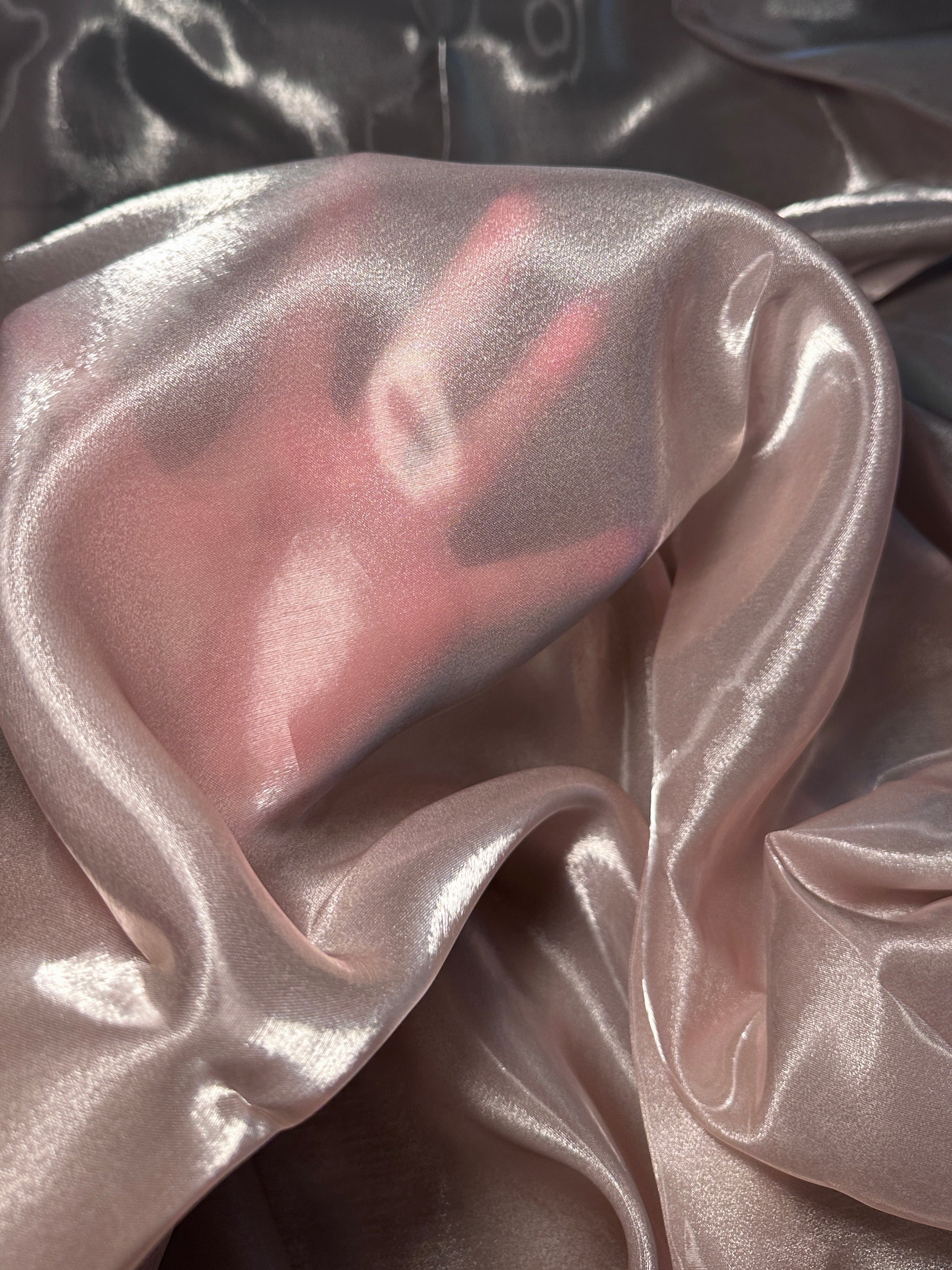 Pale Mauve Liquid Shimmery Organza, Fabric Store, Sewing Store, Cheap Fabric Store, Kiki Textiles, Textile by the Yard
