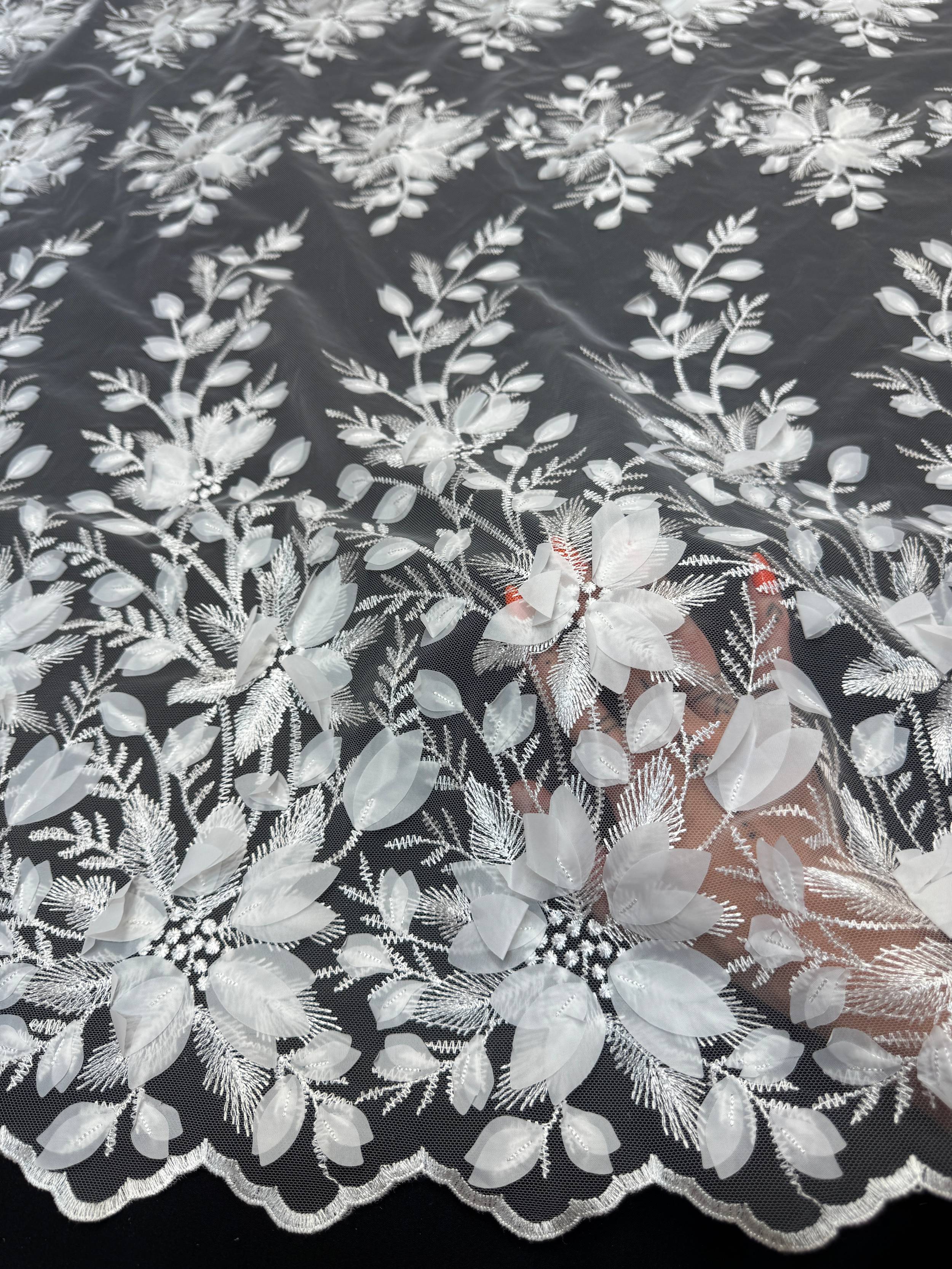 White Petals 3D Couture Embroidered Lace, 3d Floral Lace, Embroidered Lace Fabric, 3d Lace Fabric, Floral Applique Lace, Couture Lace Fabric