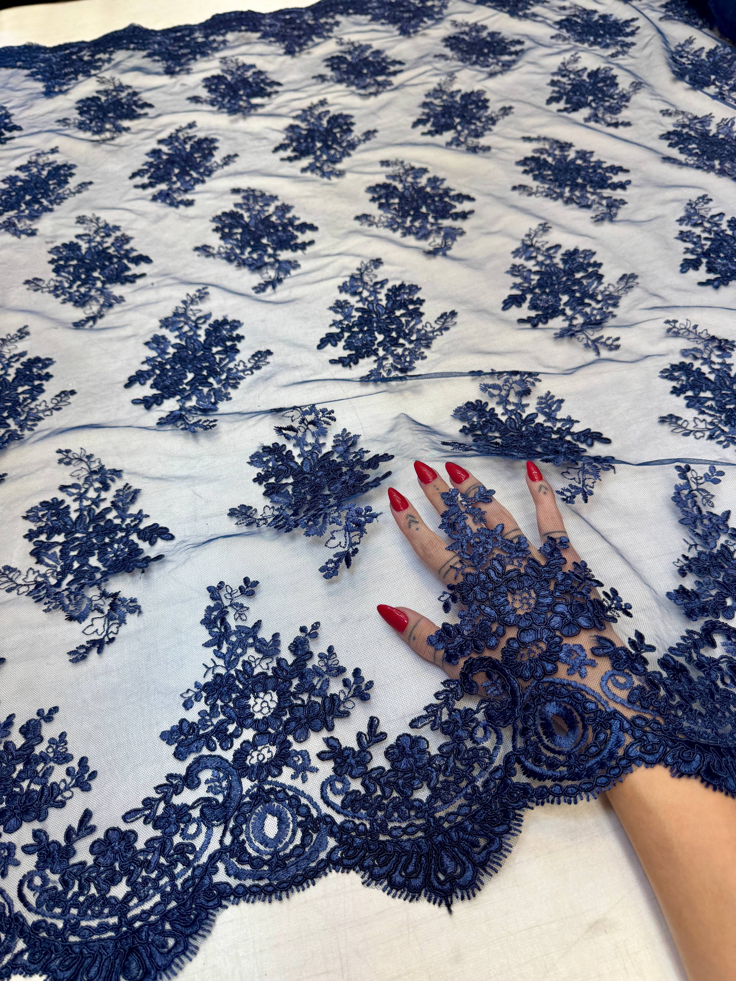 Fleur Scalloped Lace Mesh