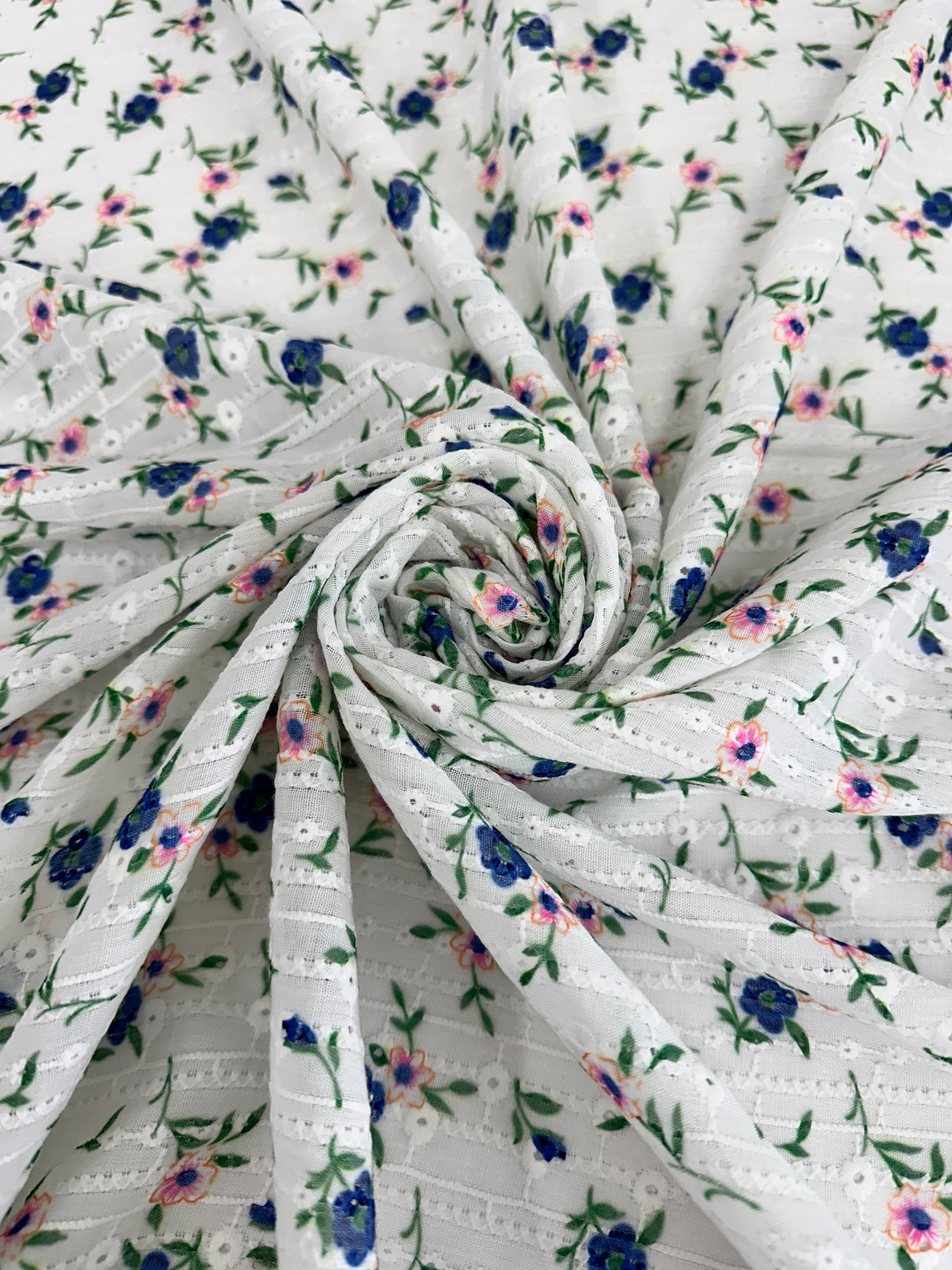 White-Green Flower Embroidered Cotton Eyelet, Organic cotton, Breathable fabric, Lightweight fabric, Fair trade cotton, Cotton yarn, eyelet fabric, Cotton fashion