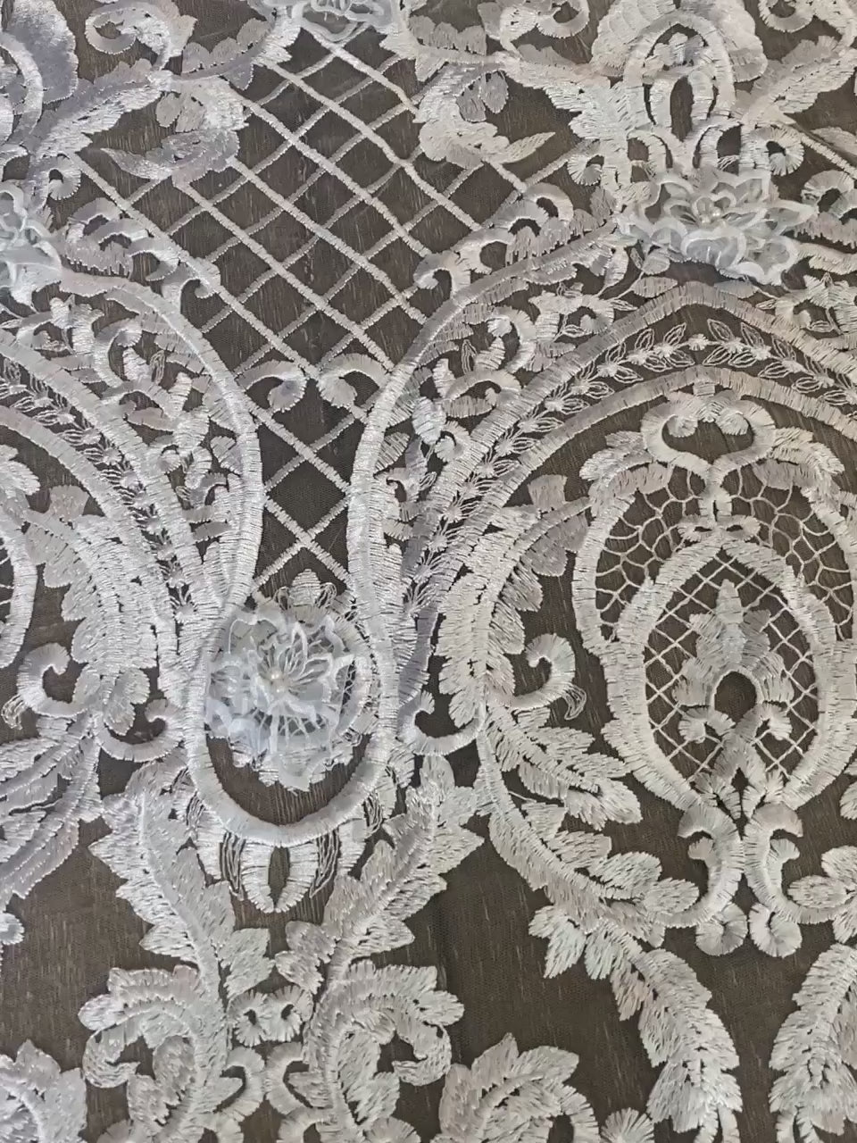 Light Silver Guipure Lace, silver lace for woman, bridal lace in silver, lace for home decor, lace for curtains, lace for skirts, lace in low price, discounted lace, best quality lace, durable lace, cheap lace, sale on lace