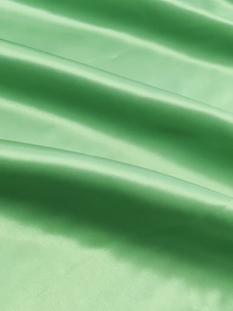 Kelly Green Duchesse Satin