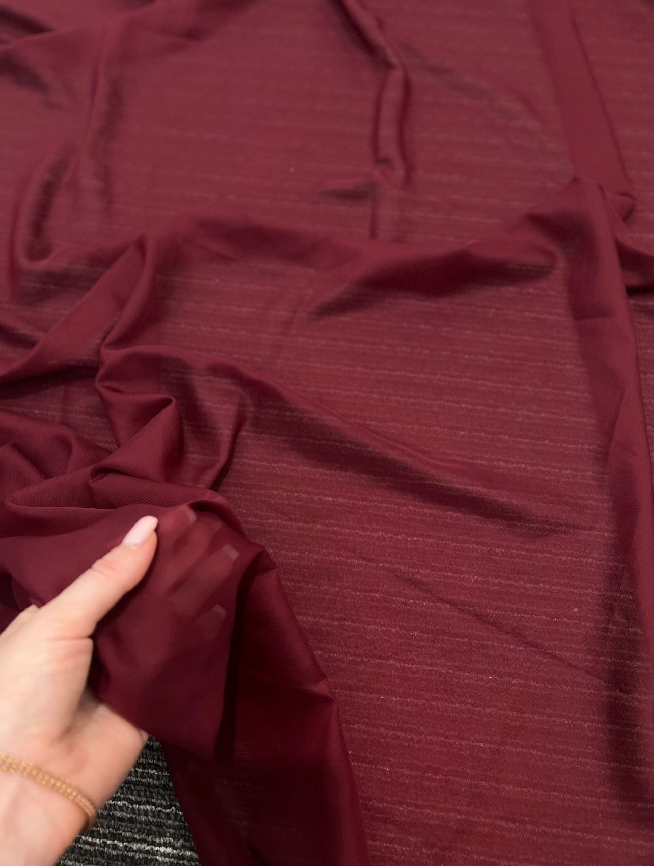 burgundy chiffon, red chiffon, light burgundy chiffon, maroon chiffon, chiffon for woman, chiffon for bride, premium chiffon, chiffon in low price, chiffon for party wear, chiffon for gown