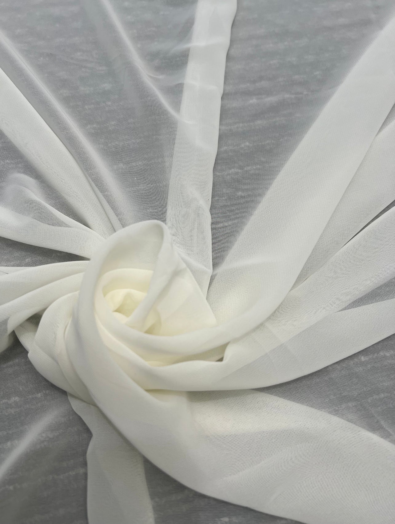 ivory chiffon, dull white chiffon, white chiffon, off white chiffon, chiffon for woman, chiffon for bride, premium chiffon, chiffon in low price, chiffon for party wear, chiffon for gown