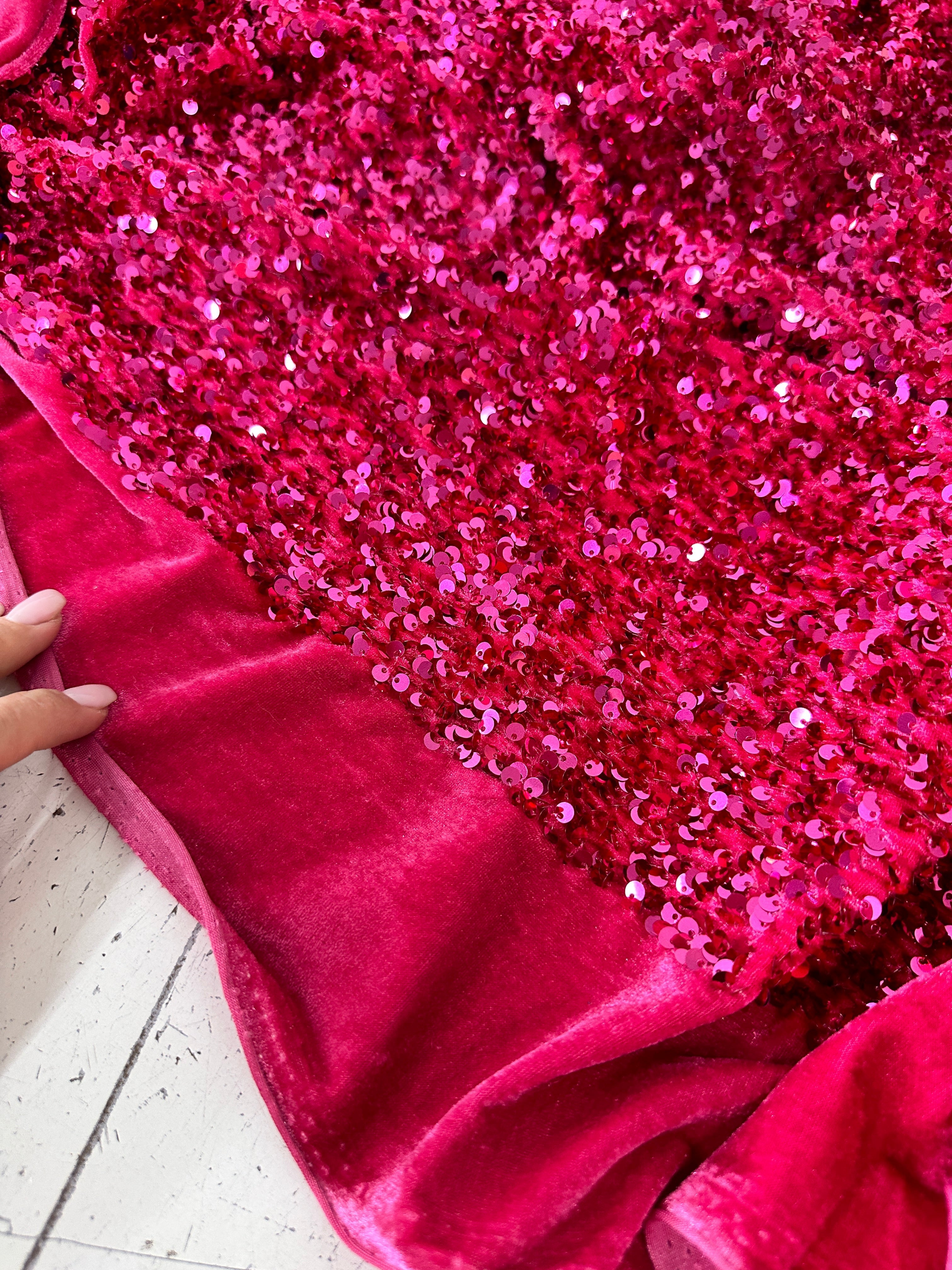 fuchsia sequin on velvet, pink sequin on velvet, rose pink sequin on velvet, light pink sequin on velvet, maroon sequin on velvet, dark pink sequin on velvet, fuchsia sequin on velvet for bride, fuchsia sequin on velvet for woman, velvet on sale, discount velvet, premium velvet