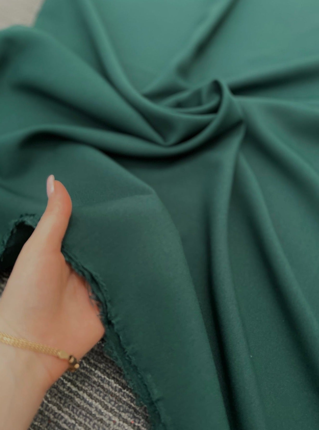 forest green poplin, light green poplin, dark green poplin, green poplin, poplin fabric for woman, poplin fabric for bride, poplin fabric on sale, poplin fabric on discount, premium poplin fabric, cheap poplin fabric