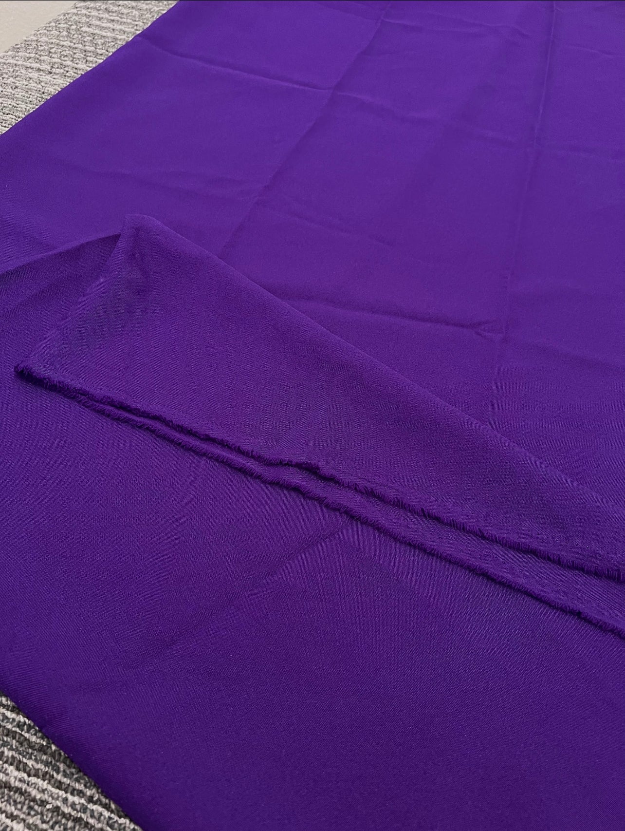 Purple poplin, light purple poplin, lilac poplin, dark purple poplin, lavender poplin, poplin fabric for woman, poplin fabric for bride, poplin fabric on sale, poplin fabric on discount, premium poplin fabric, cheap poplin fabric