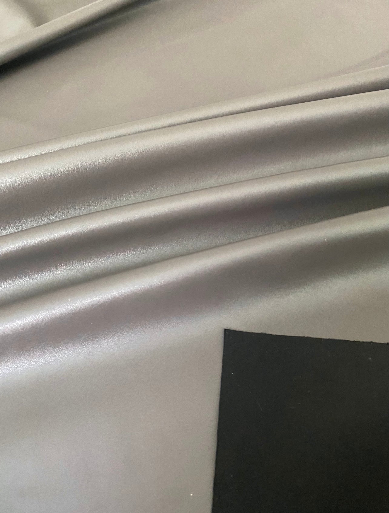 taupe stretch Faux Leather, light gray faux leather, shiny faux leather, dark gray faux leather for woman, faux leather for costumes, faux leather for home decor, 2 way stretch faux leather, leather for blazers, cheap leather, discounted leather, leather on sale