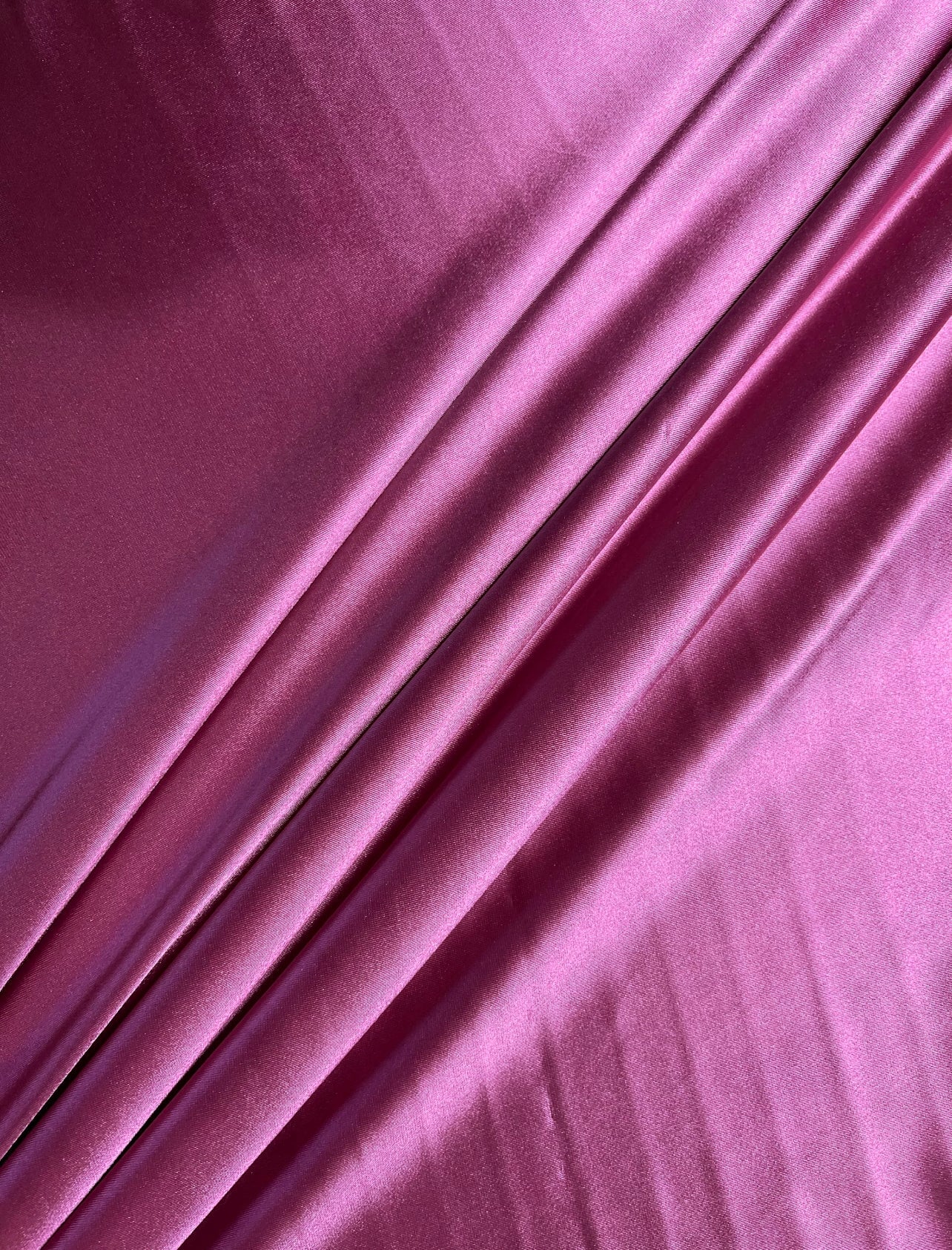 mauve shiny nylon spandex, maroon stretch nylon spandex, dark pink shiny nylon spandex for woman, light purple shiny nylon spandex for bride, spandex for swim wear, premium spandex, spandex on sale, low price spandex, buy spandex online, cheap spandex