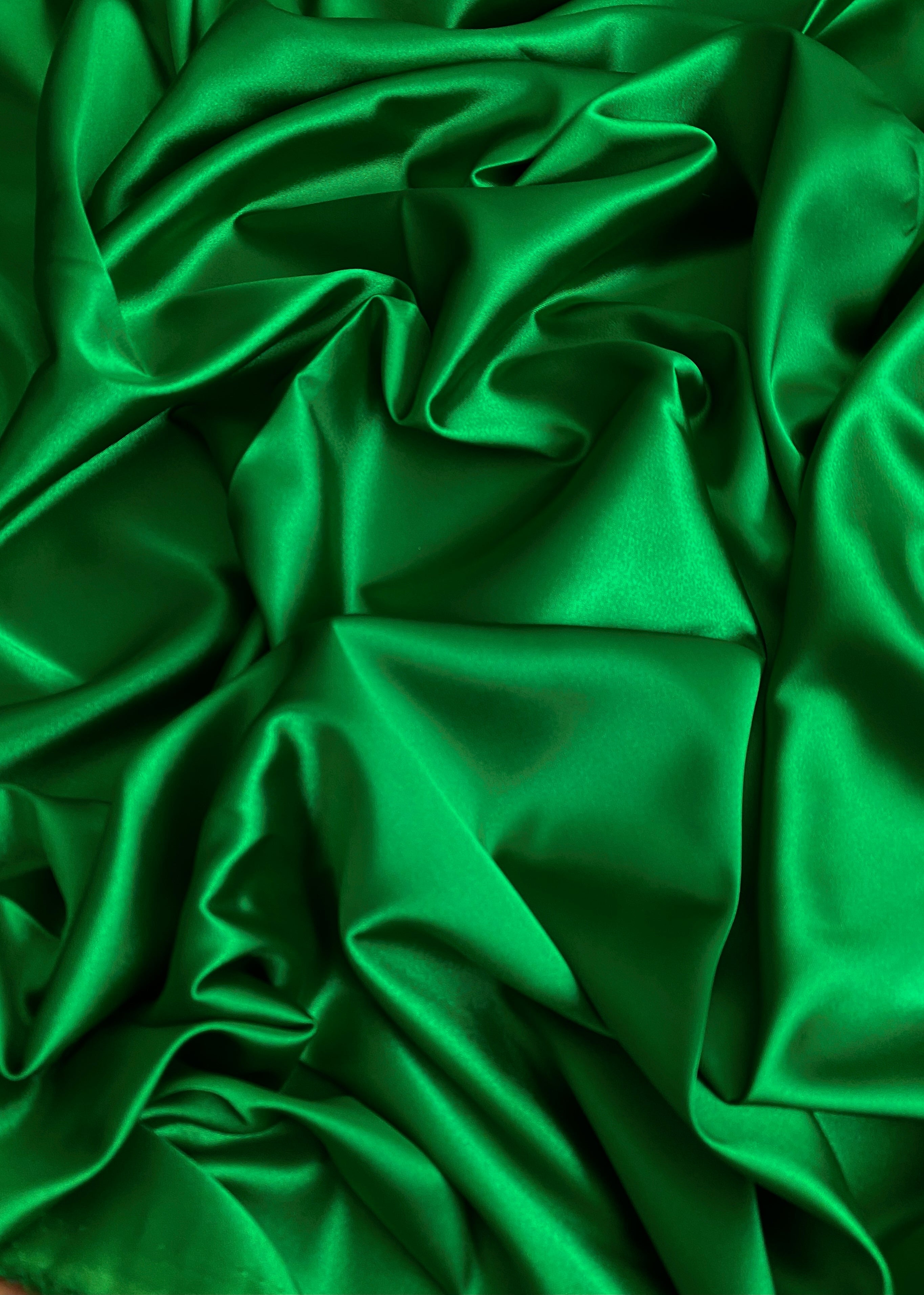 kelly green silk, bright green silk fabric, kelly green satin fabric, emerald green satin, emerald green silk, silk for dress green, silk for woman green