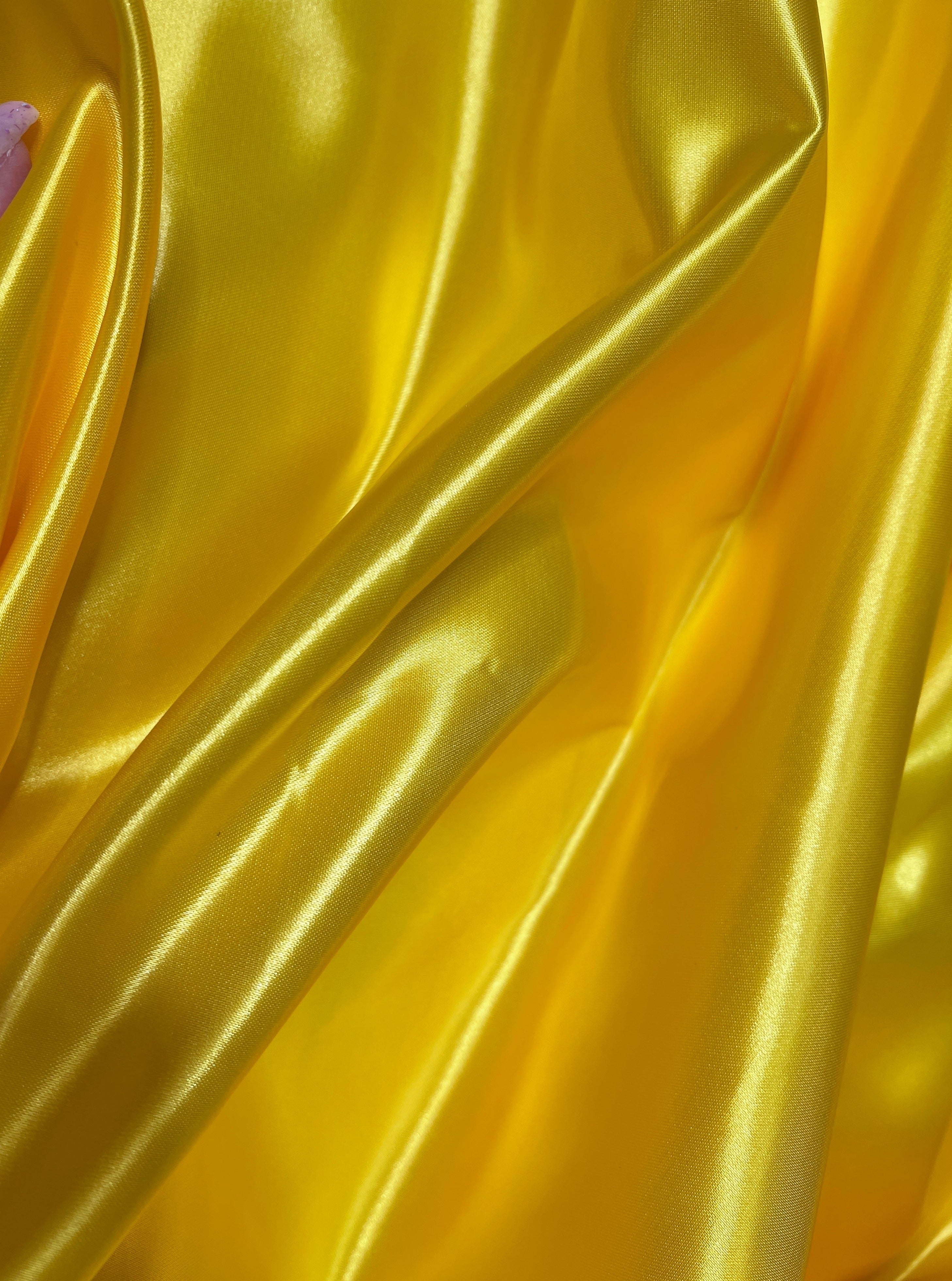 Gold duchesse satin, gold satin for woman, yellow premium satin, gold yellow best quality satin, yellow luxury satin, gold satin kikitextile, gold buy satin online, golden online textile store, yellow cheap satin, yellow satin on sale