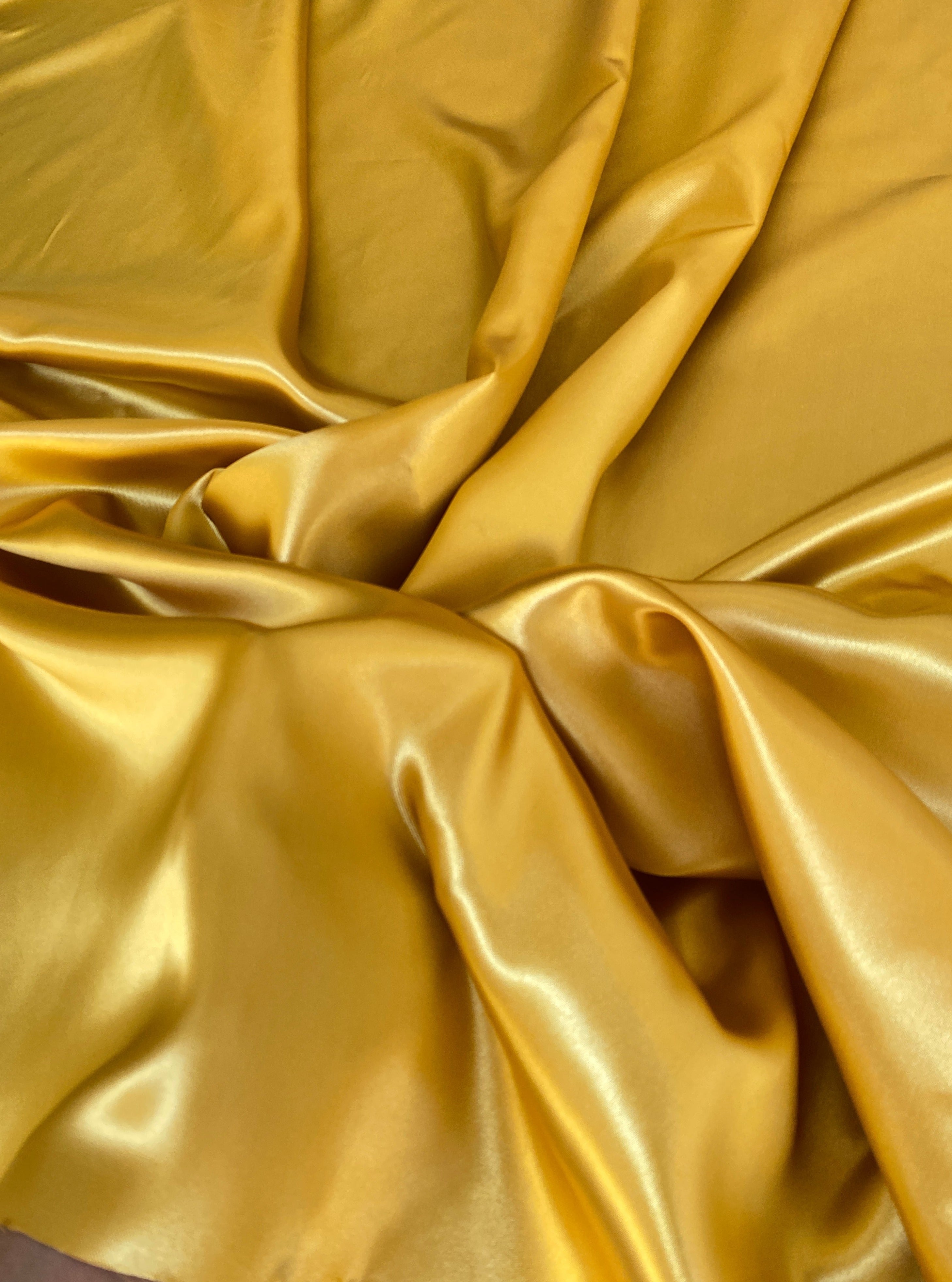 Gold yellow satin, gold satin for woman, yellow premium satin, gold yellow best quality satin, yellow luxury satin, gold satin kikitextile, gold buy satin online, golden online textile store, yellow cheap satin, yellow satin on sale