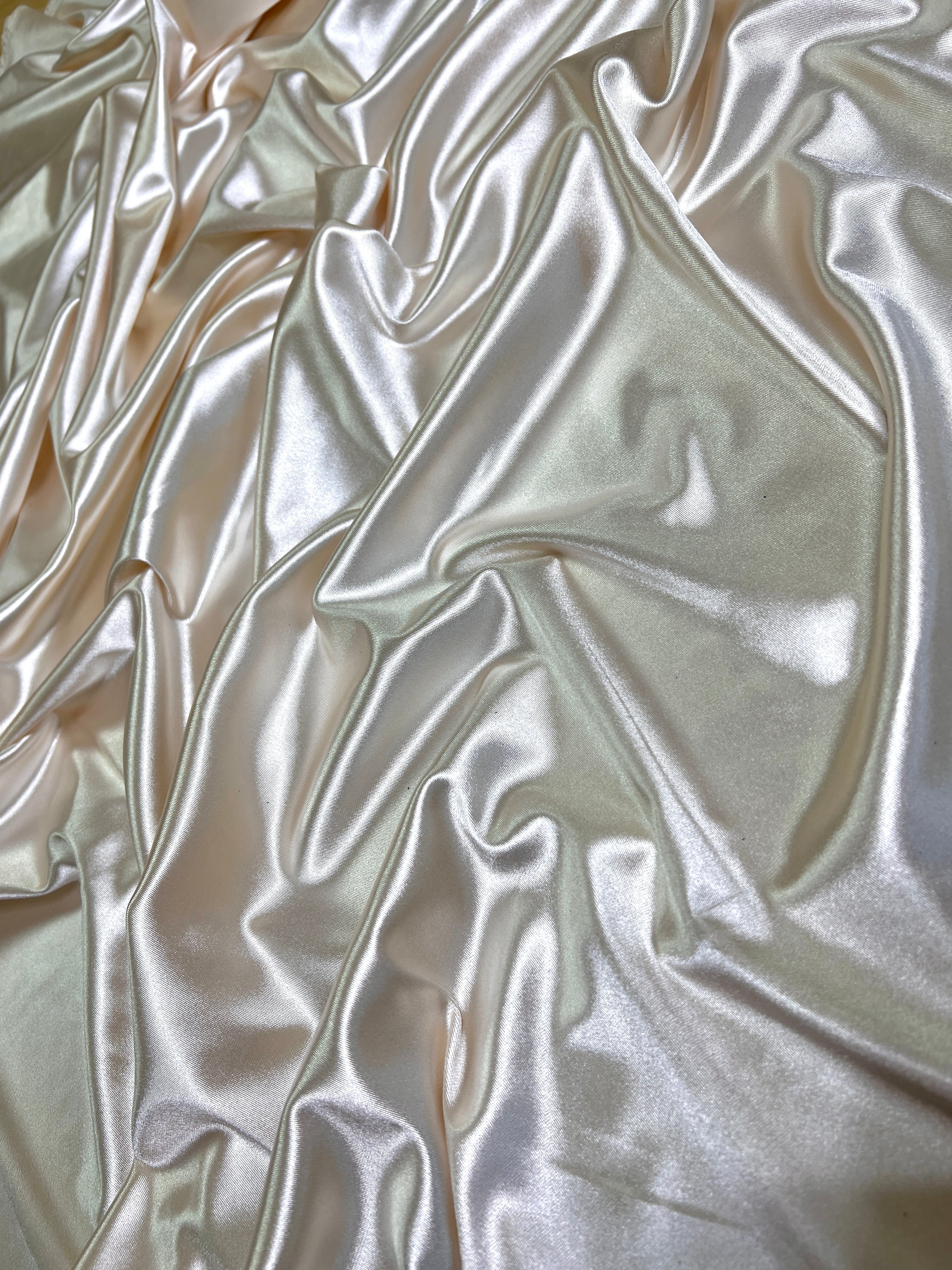 ivory shiny spandex, ivory stretch spandex, ivory shiny spandex for woman, ivory shiny spandex for bride, spandex for swim wear, premium spandex, spandex on sale, low price spandex, buy spandex online, cheap spandex