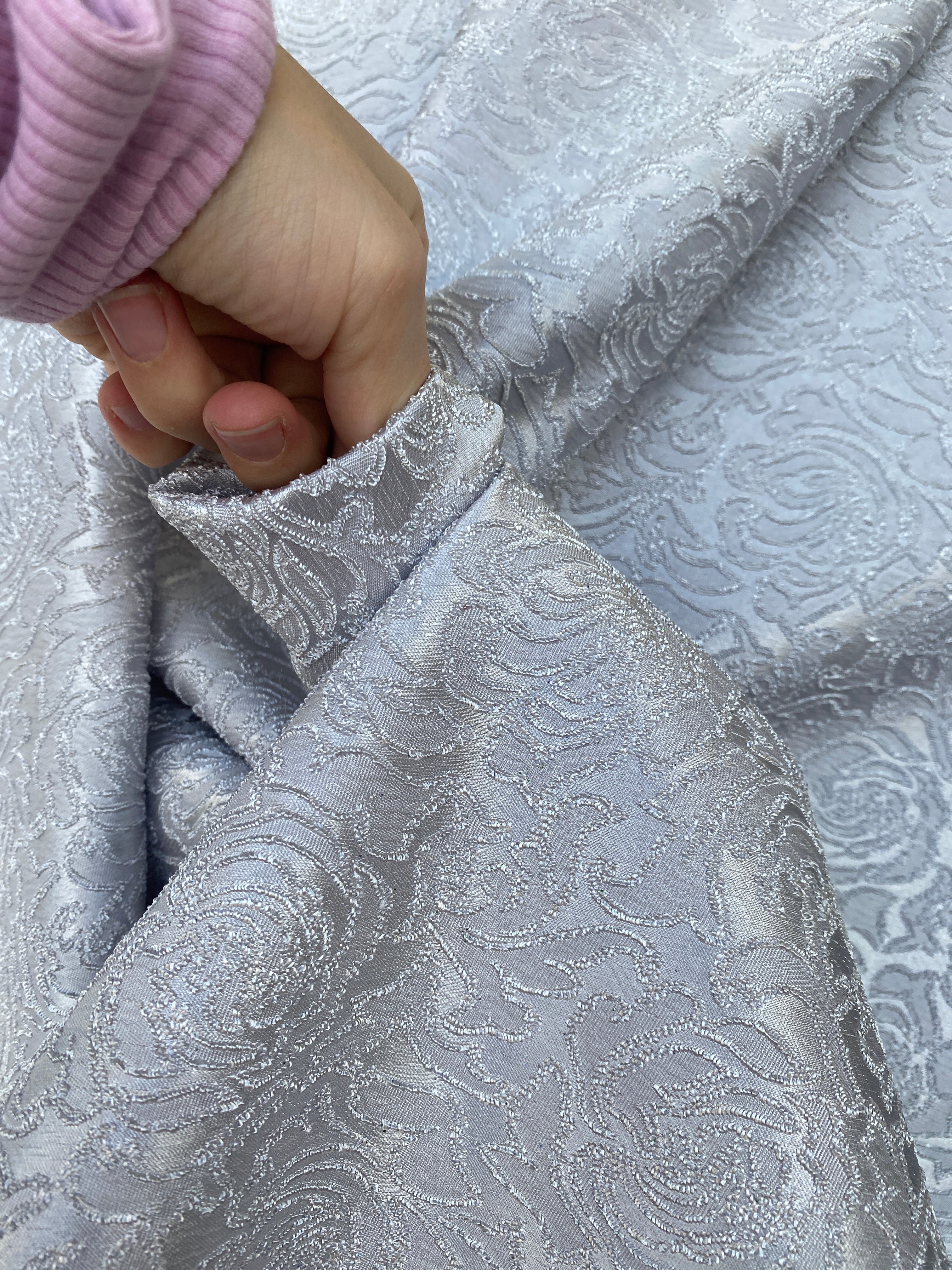 silver brocade fabric, silver floral design brocade, bridal silver brocade, silver brocade for woman, silver brocade non stretch, cheap brocade, discounted brocade, brocade in low price, buy brocade online, premium quality brocade