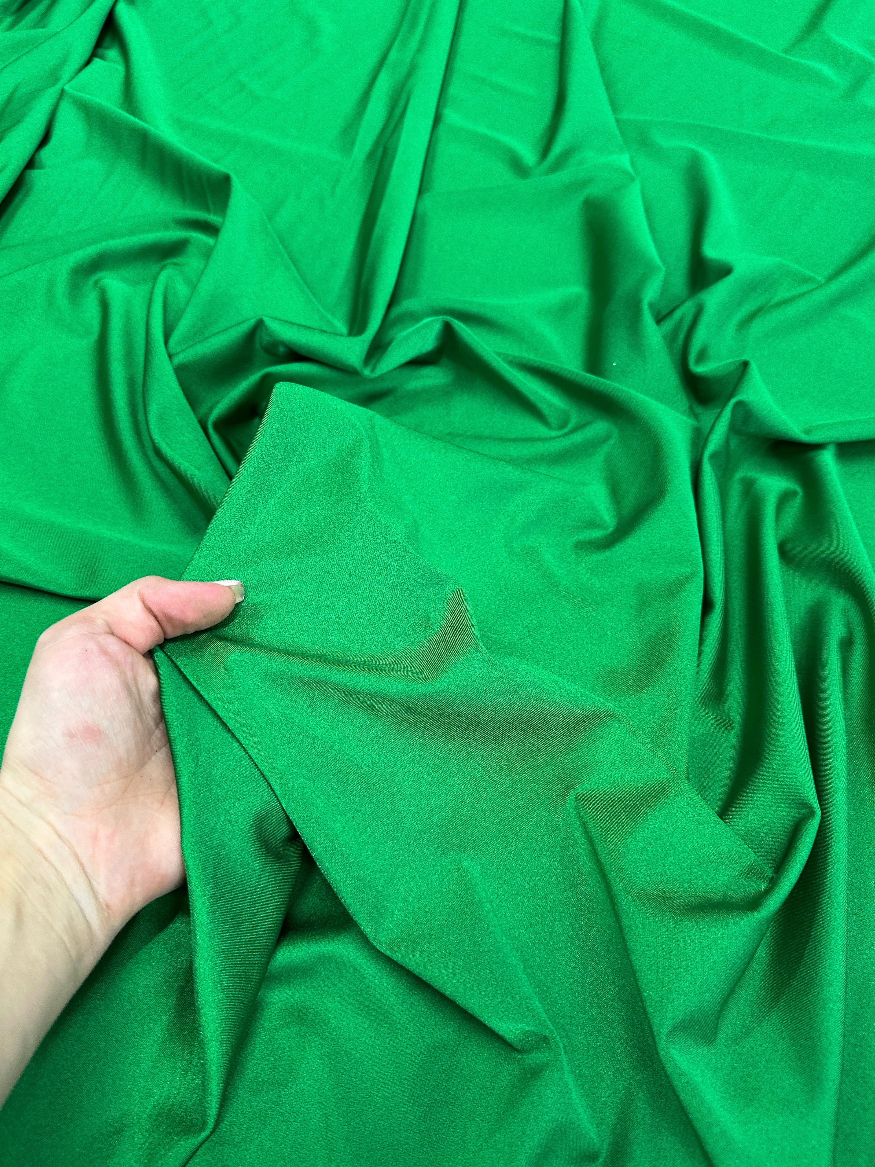 kelly green yoga spandex, light green yoga spandex, green yoga spandex, yoga spandex for woman, yoga spandex for bride, yoga spandex on discount, yoga spandex on sale, premium yoga spandex, buy yoga spandex online, kiki textile yoga spandex