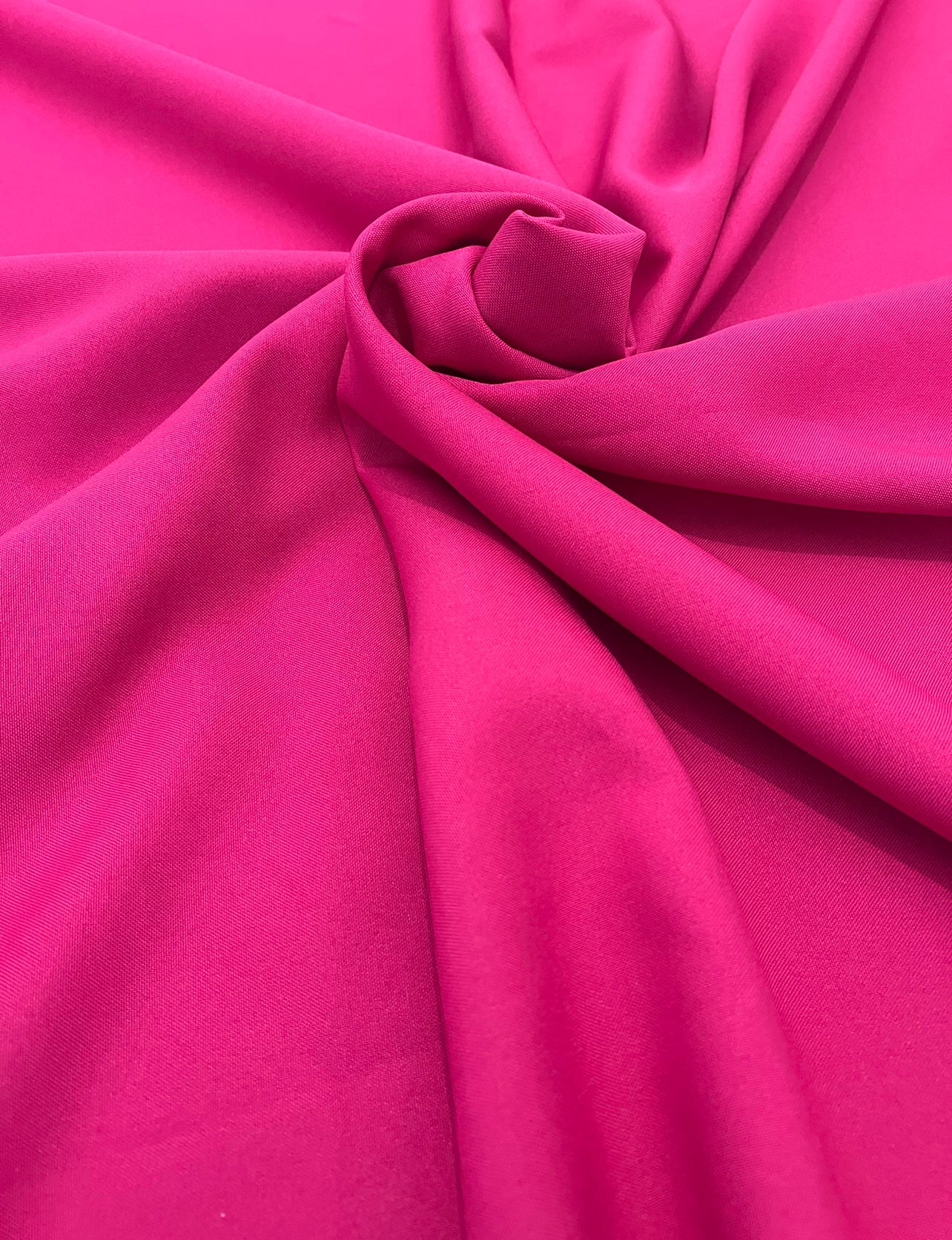 fuchsia poplin, hot pink poplin, rose pink poplin, poplin fabric for woman, poplin fabric for bride, poplin fabric on sale, poplin fabric on discount, premium poplin fabric, cheap poplin fabric